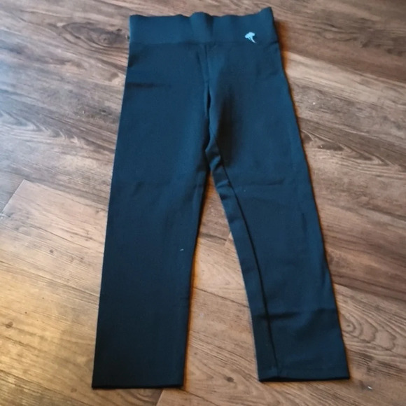 Stockholm Atelier Black Capri Leggings OOO - Picture 1 of 4